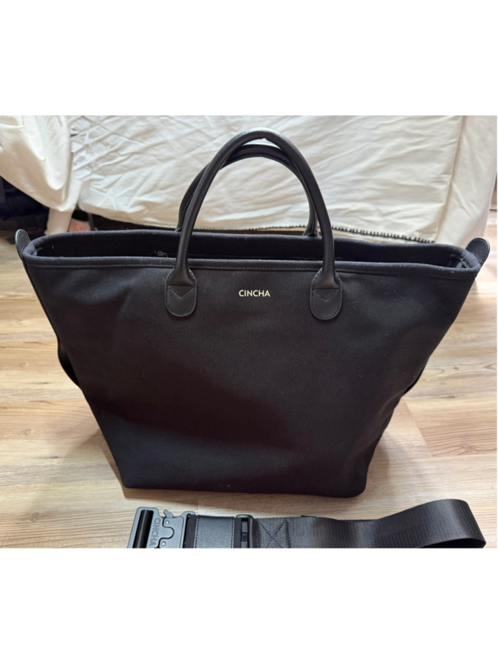 Cincha Canvas Go-Tote Jet Black